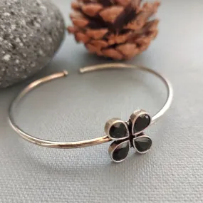 Adjustable Bracelet : Silver Toned Black Floral Charm Bracelet