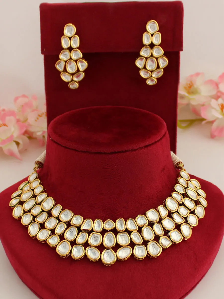 Alpita Bib Necklace Set