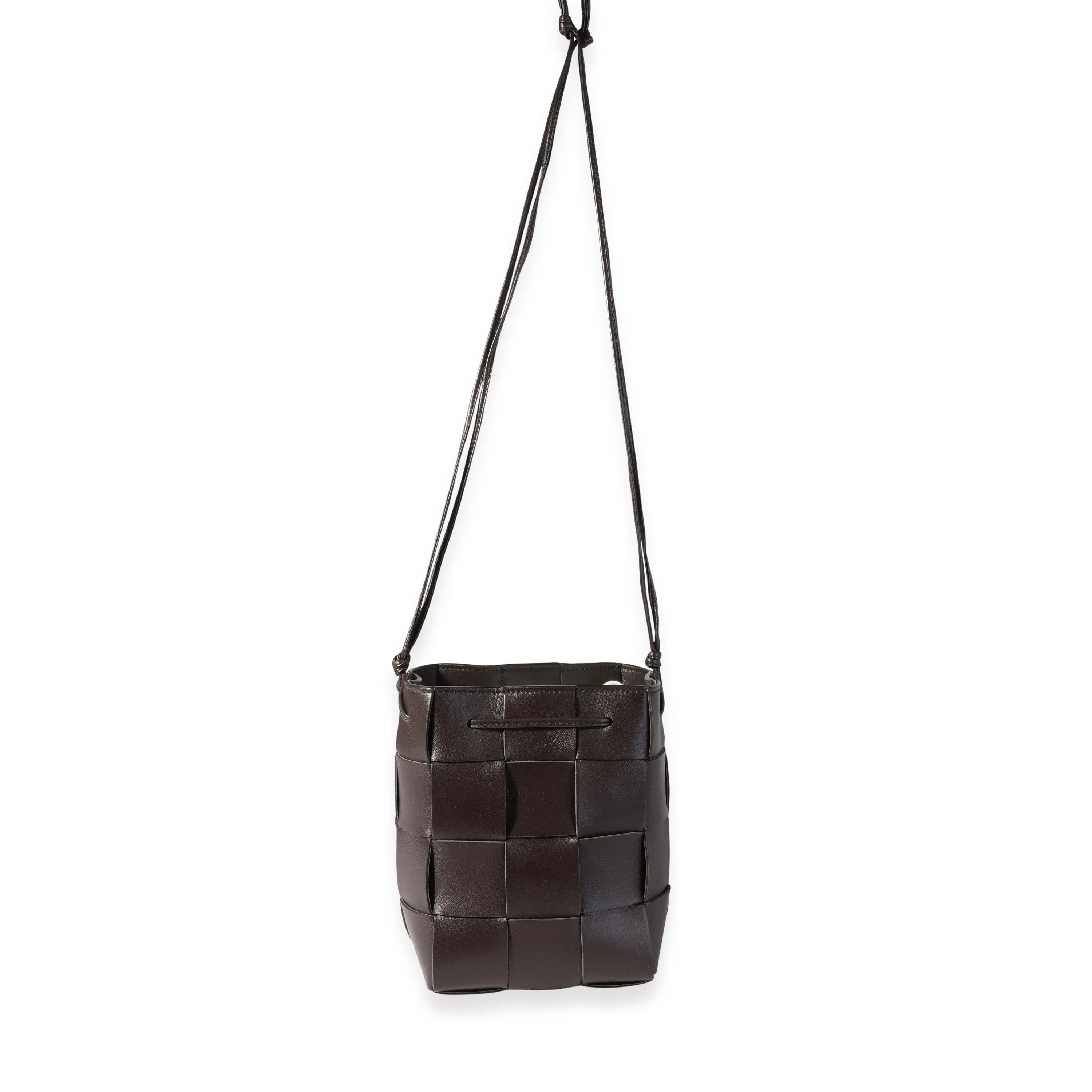 Bottega Veneta Fondant Maxi Intrecciato Leather Cassette Bucket Bag