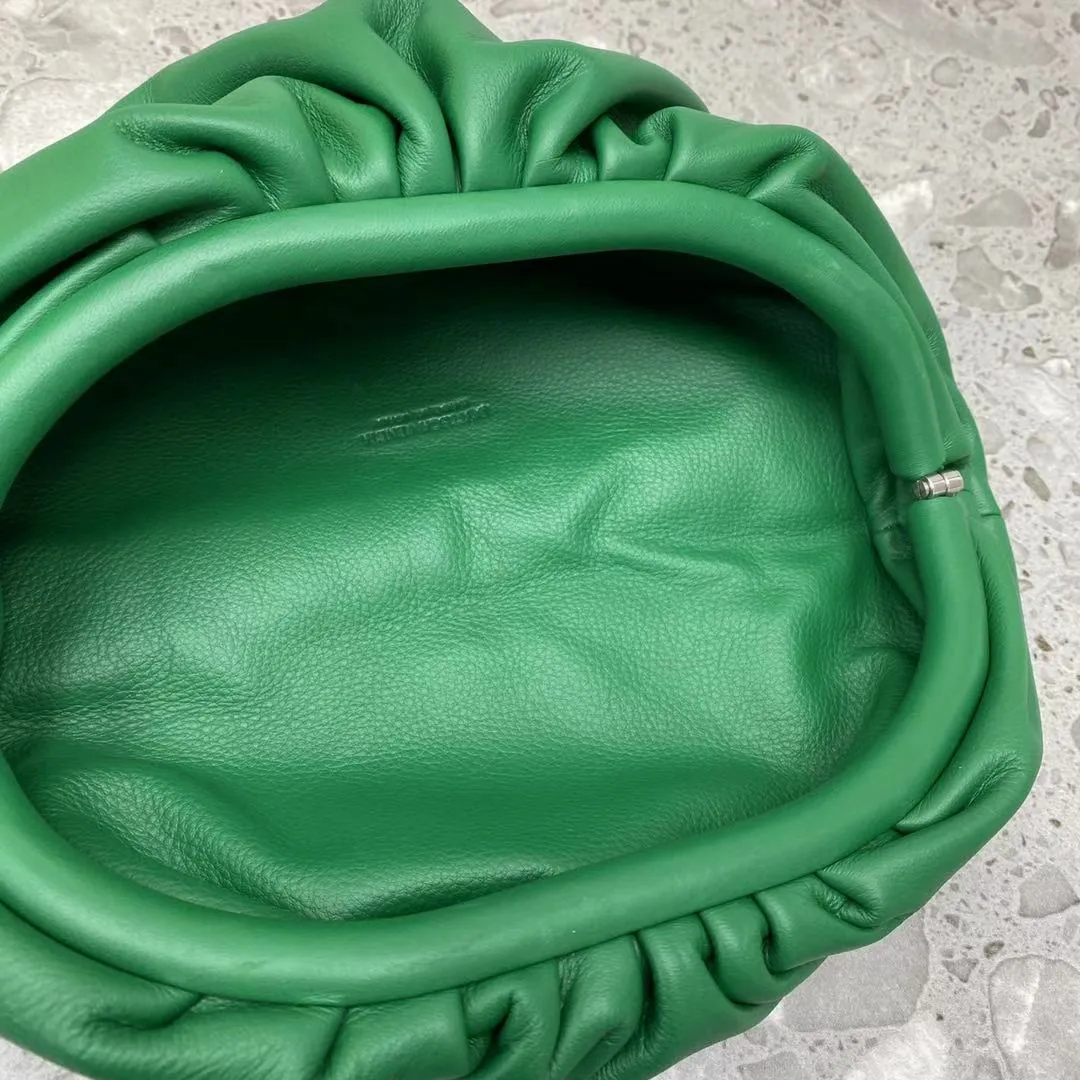 BV Chain Pouch Green, For Women, Women’s Bags 12.2in/31cm