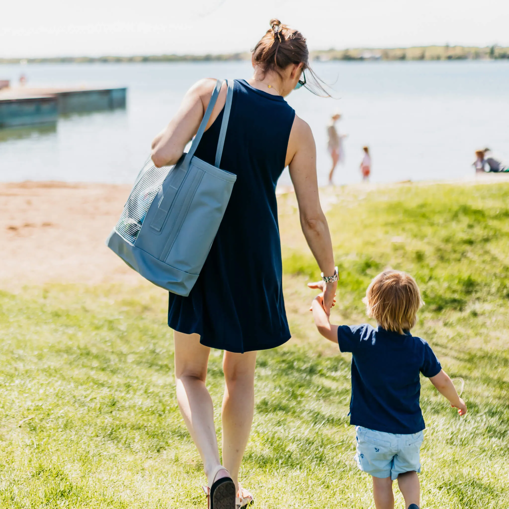 CASSI | Beach Tote Bag | Waterproof Bottom