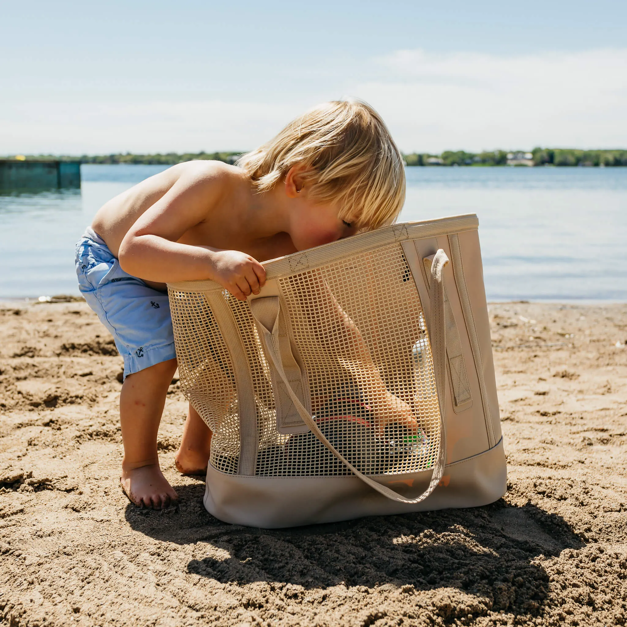 CASSI | Beach Tote Bag | Waterproof Bottom