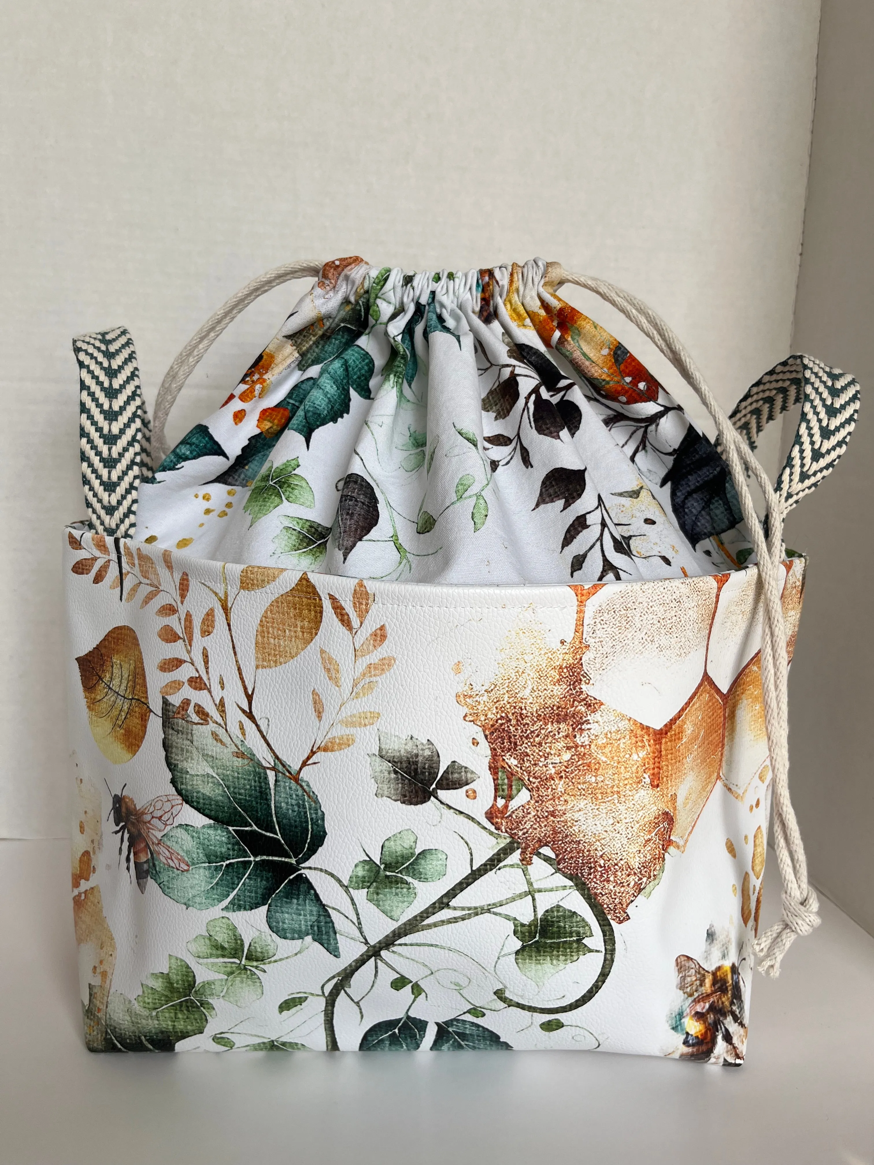 Large Print Honey Bees and Flowers Vinyl Storage Bucket, Project Bag