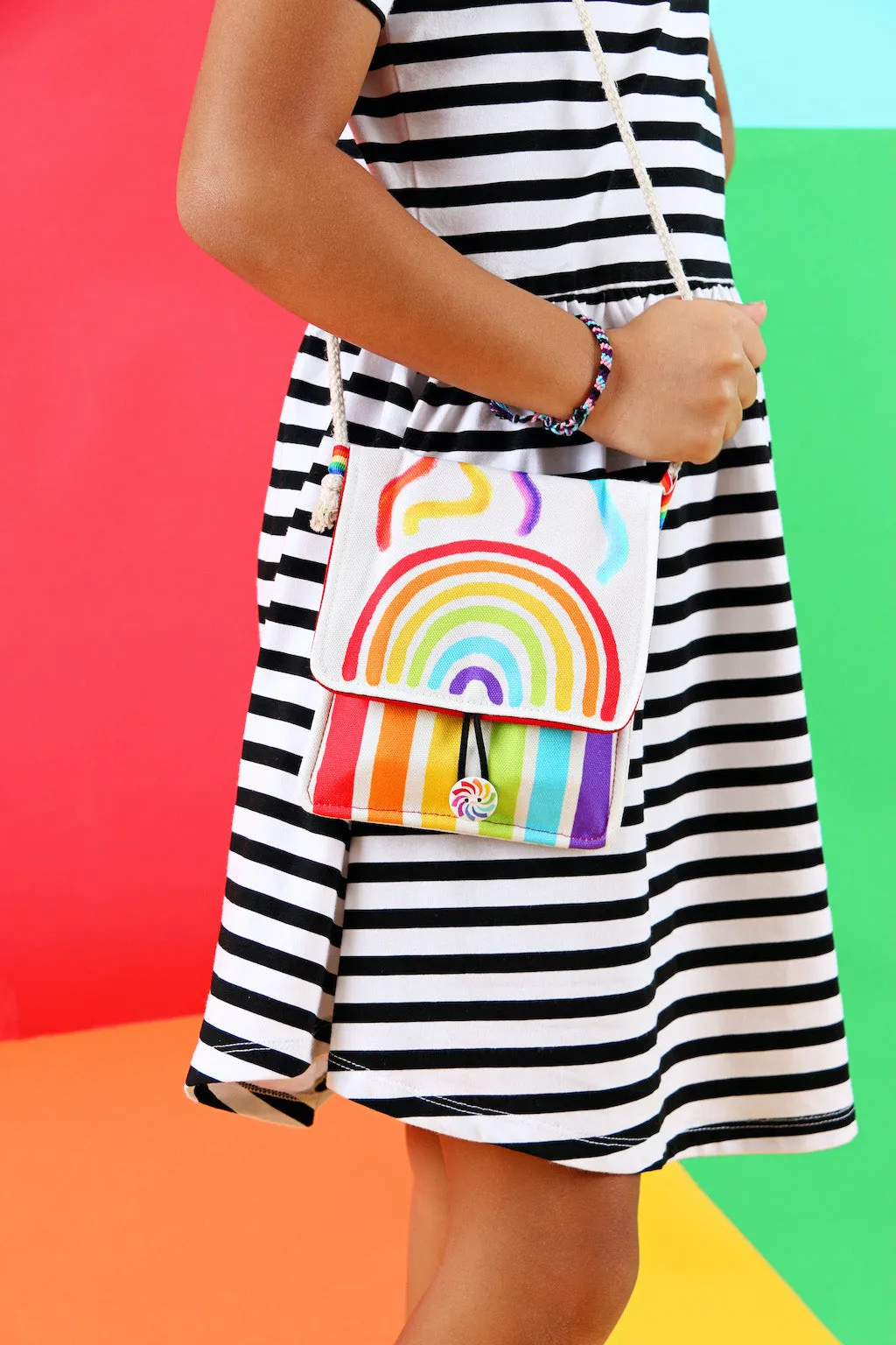 Rainbow Crayon Purse | "Such a cute rainbow bag for my little girl!"