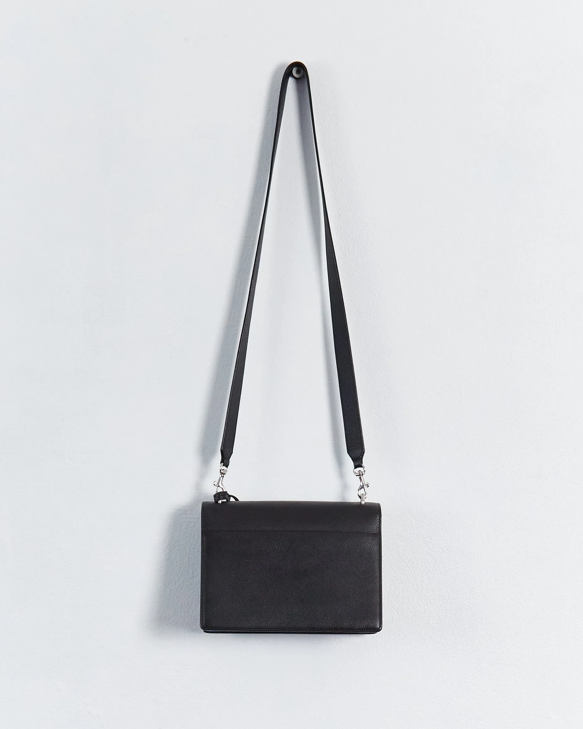 Saint Laurent medium 'Sunset' leather strap bag, black