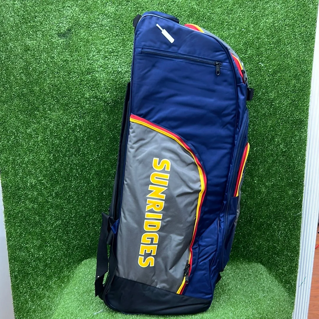 SS DK Finisher Adult Cricket Kit Bag